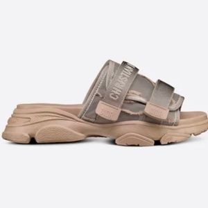 Christian Dior Woman D-Wander Slide Nude. Camouflage technical fabric